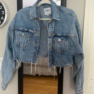 Cropped denim jacket ZARA